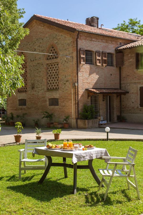 Agriturismo Molino Nuovo كاستيل سان بييترو تي المظهر الخارجي الصورة